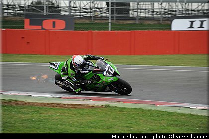 sbk_lascorz_005_angleterre_silverstone_2011.jpg
