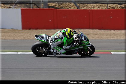 sbk_rolfo_002_angleterre_silverstone_2011.jpg