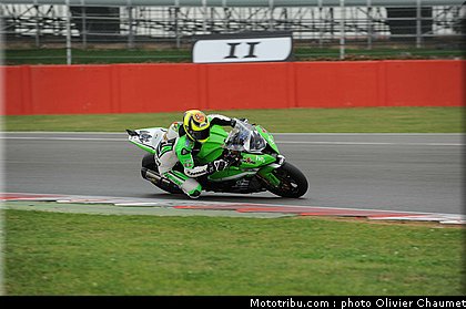 sbk_rolfo_006_angleterre_silverstone_2011.jpg