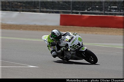 supersport_foret_004_angleterre_silverstone_2011.jpg