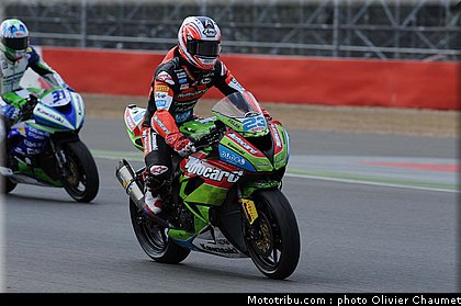 supersport_parkes_002_angleterre_silverstone_2011.jpg