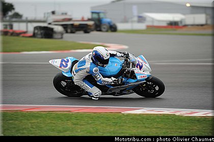 supersport_tamburini_004_angleterre_silverstone_2011.jpg