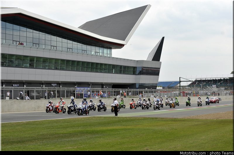 sbk_003_angleterre_silverstone_2011