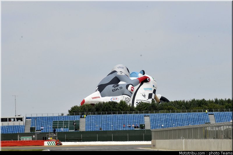sbk_004_angleterre_silverstone_2011
