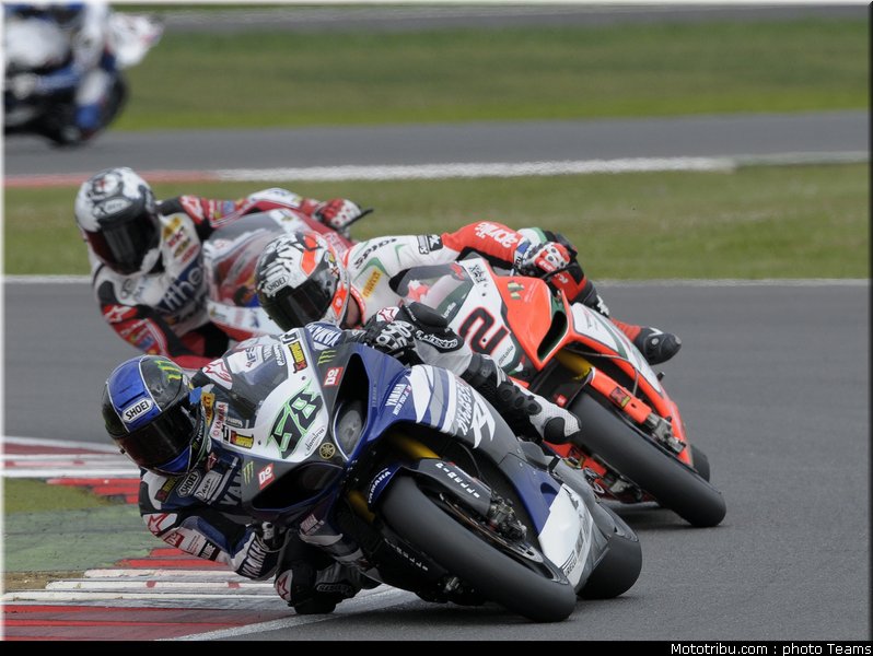 sbk_005_angleterre_silverstone_2011