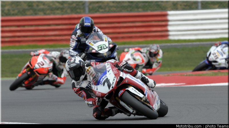 sbk_008_angleterre_silverstone_2011
