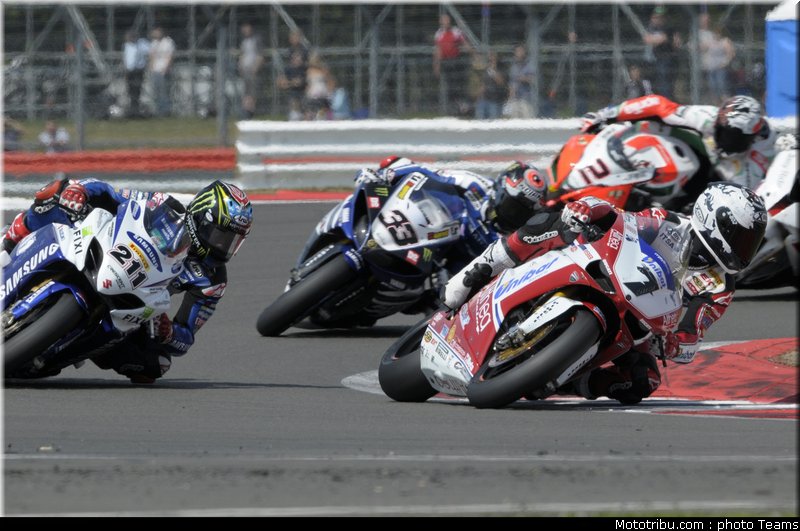 sbk_011_angleterre_silverstone_2011