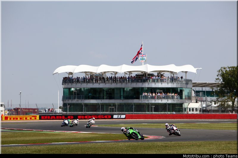 sbk_030_angleterre_silverstone_2011