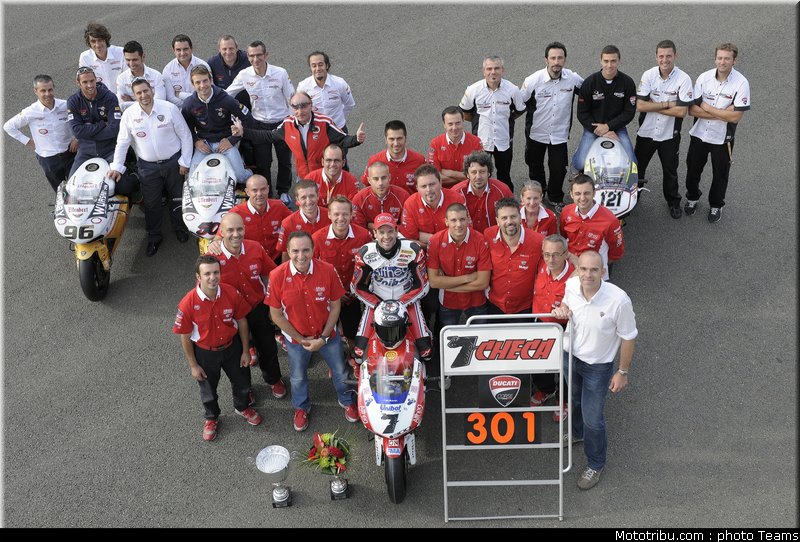 sbk_checa_008_angleterre_silverstone_2011