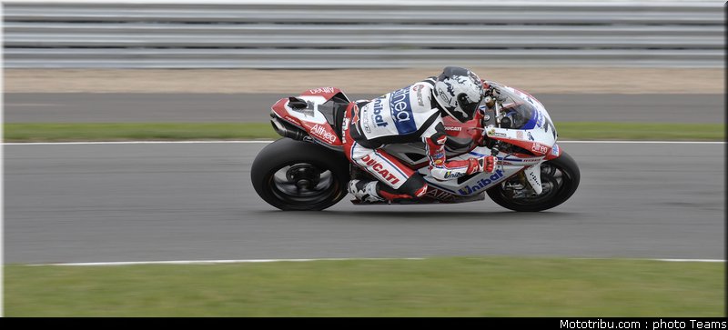 sbk_checa_016_angleterre_silverstone_2011