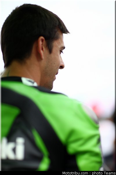 sbk_lascorz_005_angleterre_silverstone_2011