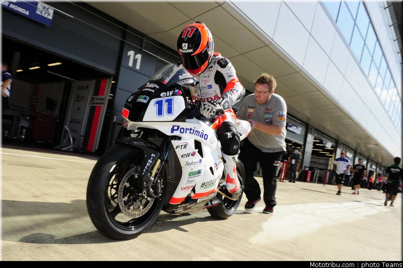 supersport_lowes_007_angleterre_silverstone_2011