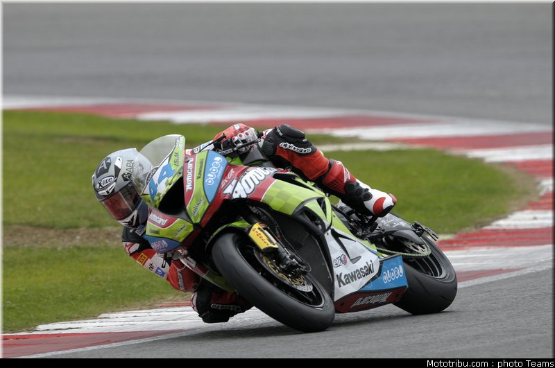 supersport_salom_001_angleterre_silverstone_2011