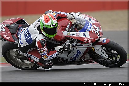 1000stk_giugliano_001_angleterre_silverstone_2011.jpg
