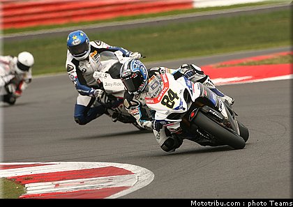 sbk_016_angleterre_silverstone_2011.jpg