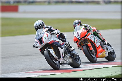 sbk_024_angleterre_silverstone_2011.jpg