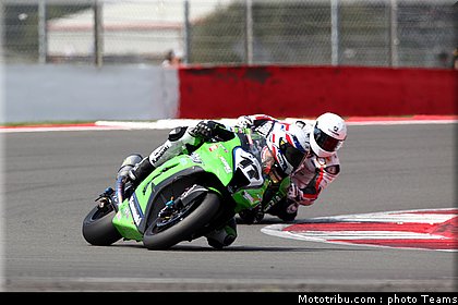 sbk_032_angleterre_silverstone_2011.jpg