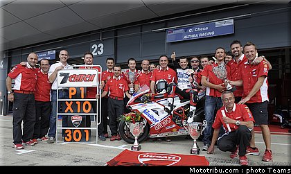 sbk_037_angleterre_silverstone_2011.jpg