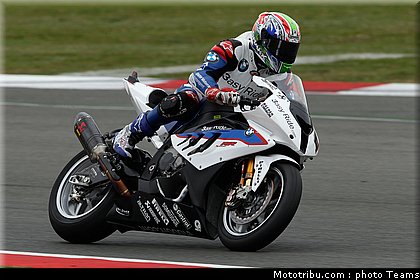 sbk_corser_002_angleterre_silverstone_2011.jpg