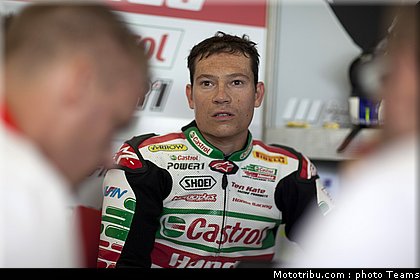 sbk_lai_015_angleterre_silverstone_2011.jpg