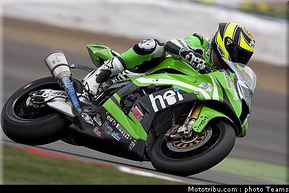 sbk_rolfo_001_angleterre_silverstone_2011.jpg