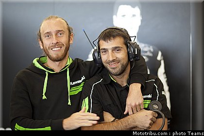 supersport_kawasaki_001_angleterre_silverstone_2011.jpg