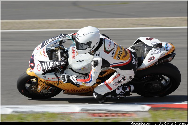 sbk_guintoli_004_allemagne_nurburgring_2011