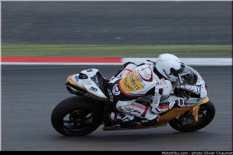 sbk_guintoli_007_allemagne_nurburgring_2011