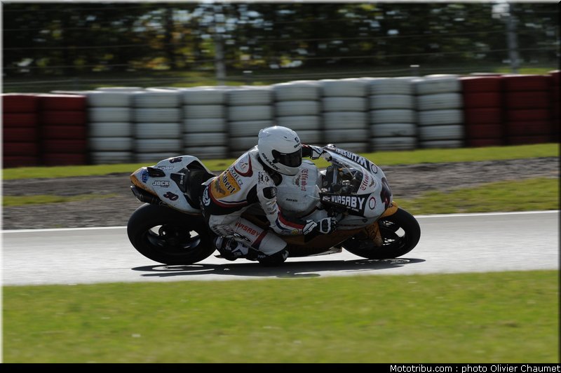 sbk_guintoli_009_allemagne_nurburgring_2011