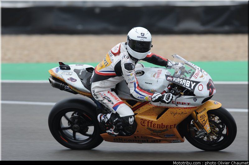 sbk_guintoli_010_allemagne_nurburgring_2011