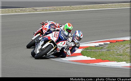 1000_stk_019_allemagne_nurburgring_2011.jpg