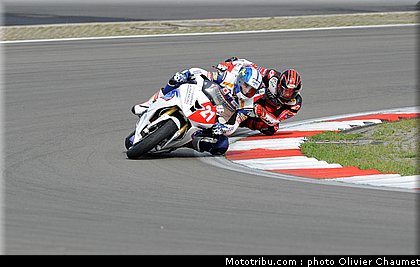 1000_stk_020_allemagne_nurburgring_2011.jpg