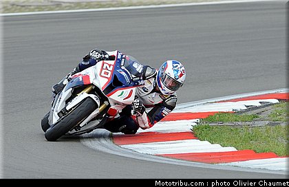1000_stk_barrier_004_allemagne_nurburgring_2011.jpg