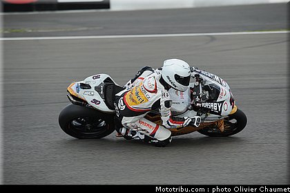 sbk_guintoli_002_allemagne_nurburgring_2011.jpg