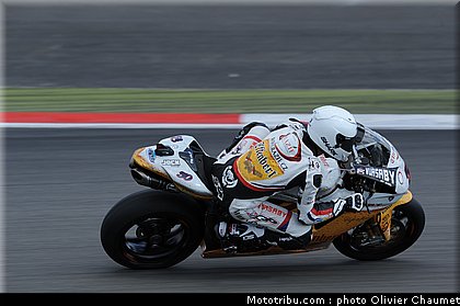sbk_guintoli_007_allemagne_nurburgring_2011.jpg