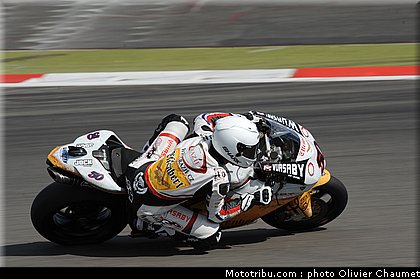sbk_guintoli_008_allemagne_nurburgring_2011.jpg