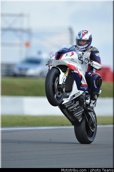 1000_stk_barrier_003_allemagne_nurburgring_2011