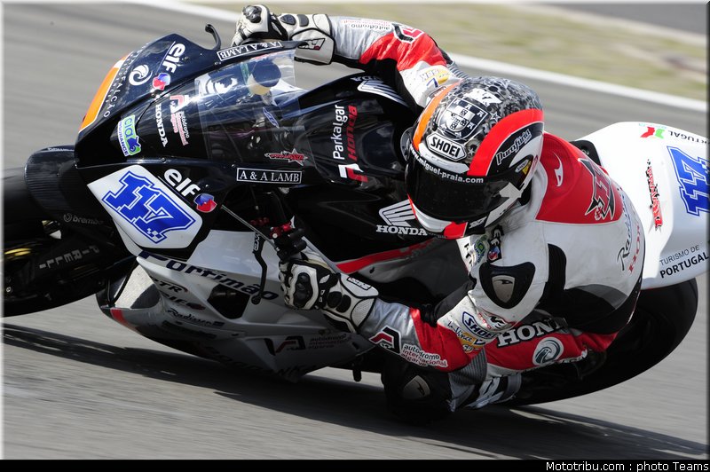 supersport_praia_007_allemagne_nurburgring_2011