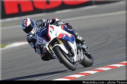 1000_stk_barrier_002_allemagne_nurburgring_2011.jpg
