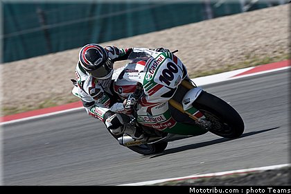 sbk_tamada_003_allemagne_nurburgring_2011.jpg