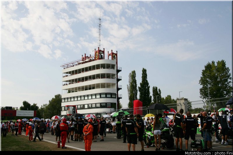 sbk_015_italie_imola_2011