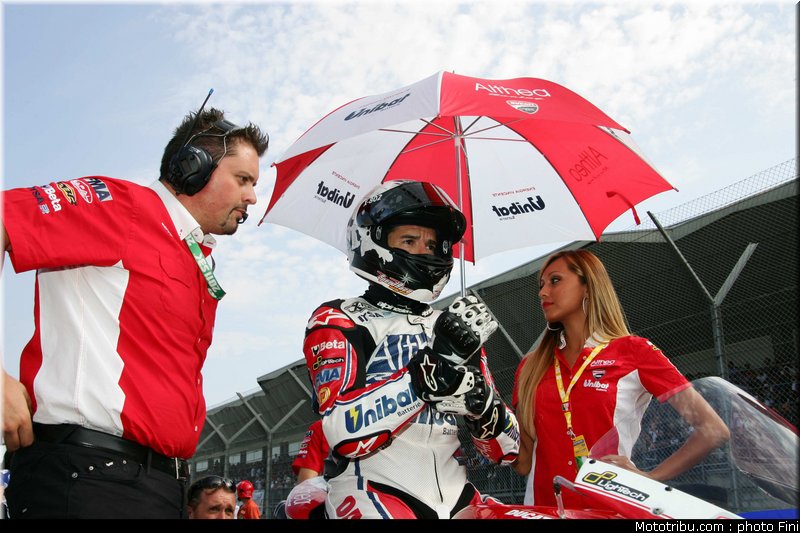 sbk_checa_005_italie_imola_2011