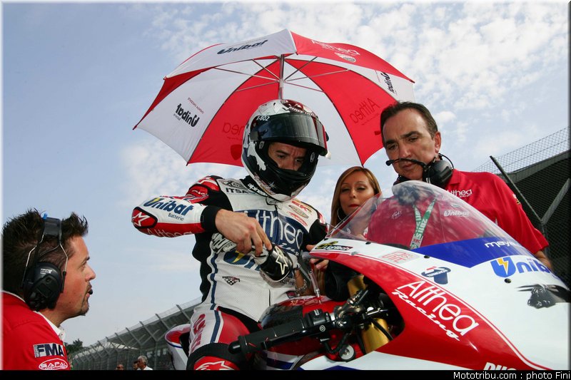 sbk_checa_007_italie_imola_2011