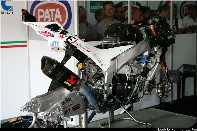 sbk_haga_010_italie_imola_2011