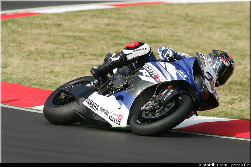 sbk_melandri_004_italie_imola_2011