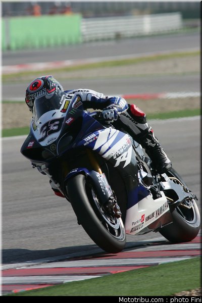 sbk_melandri_006_italie_imola_2011