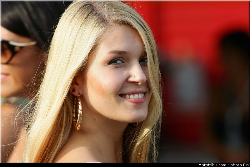 sbk_pitbabe_021_italie_imola_2011