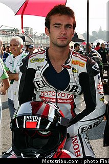 1000_stk_003_italie_imola_2011.jpg