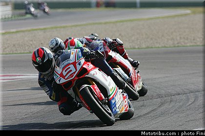 1000_stk_013_italie_imola_2011.jpg