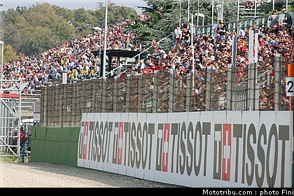 sbk_ambiance_006_italie_imola_2011.jpg